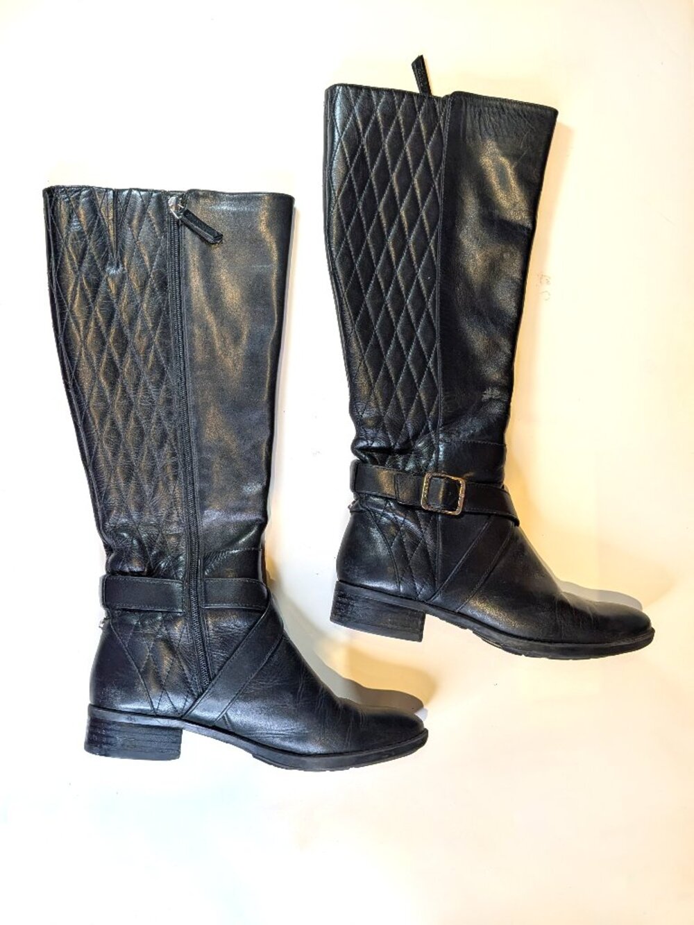 DKNY Quilted knee high boot with decorative buckle Size 8.5M